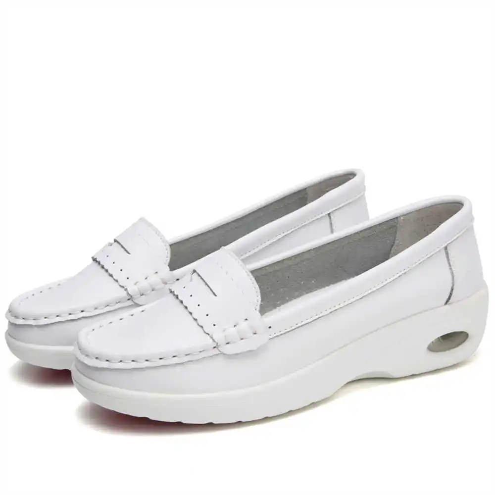 Thick Sole Slipon White Traine – Streetwear Brand Canada Bewertung und Preis